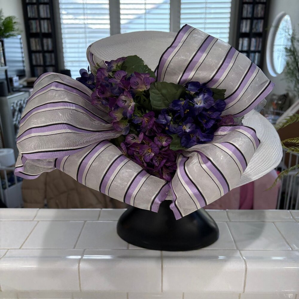 RARE FIND - TITANTIC STYLE HAT FOR THE DERBY, WEDDINGS, EASTER, ANY CELEBRATION!